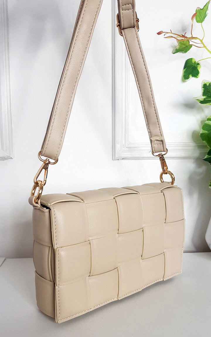 Padded Shoulder Bag with Chain Detail in faux leather, featuring a gold chain and adjustable strap for a chic, versatile look. Ideal for stylish, everyday use.